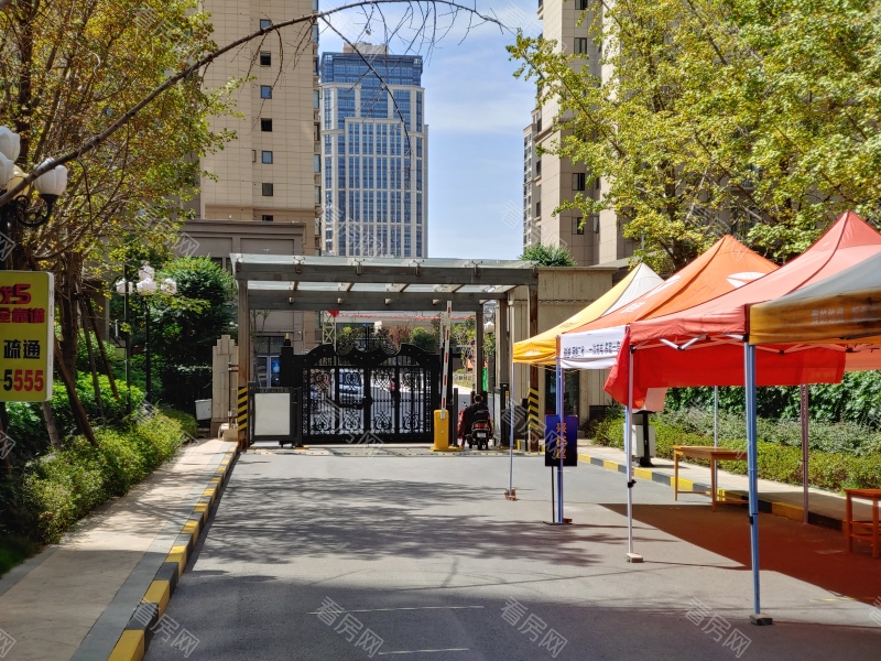 赣州恒大翡翠华庭小区信息图片2