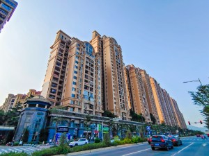 广州翡翠绿洲森林半岛小区信息图片