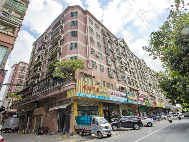 佛山伟奇豪庭小区信息图片1