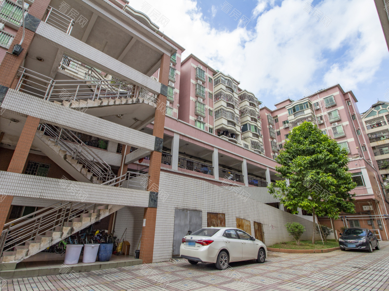 佛山伟奇豪庭小区信息图片11