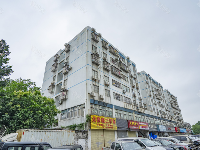 珠海豪华花园小区信息图片1