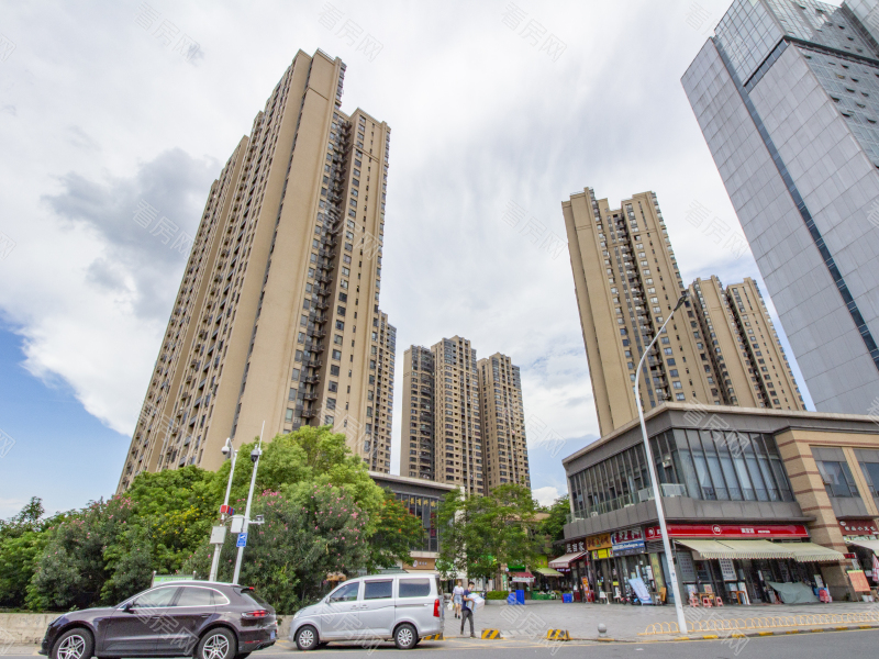 佛山绿地国际花都小区信息图片1