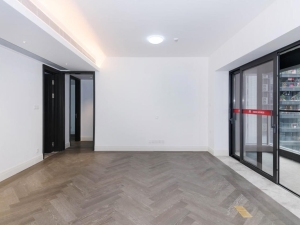 华润城润府二期 151平东南朝向精装3房捡漏价 华润城润府二期 151平东南朝向精装3房捡漏价深圳南山区科技园二手房图片