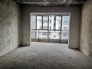 和馨苑 4室2厅 157.8㎡ 毛坯 和馨苑 4室2厅 157.8㎡ 毛坯衡阳蒸湘区陆家新区二手房图片