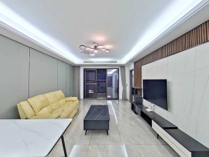 金亨利瑜璟苑 4室2厅 88㎡ 满五年深圳龙华区红山二手房图片