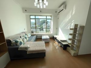 桂芳园四期 龙岗大芬61平两房总价198万深圳龙岗区大芬二手房图片