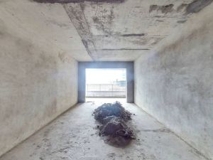 江南丽都 4室2厅 135㎡ 毛坯衡阳珠晖区苗圃二手房图片