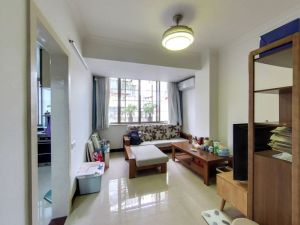 荔溪南约新街 大院管理，电梯中层，南北对流_广州荔湾区中山八二手房图片