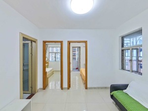 东方皇宫 2室1厅 50㎡ 简装_深圳罗湖区春风路二手房图片