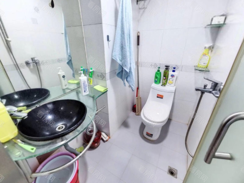 新银座大厦 罗湖口岸1房，总价118万_新银座大厦二手房图片图片2